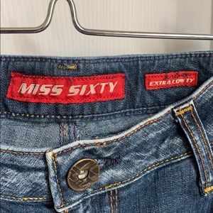 Miss Sixty Jeans - Miss sixty extra low ty jeans size 30x28 Miss Sixty Jeans - Miss sixty extra low ty jeans size 30x28